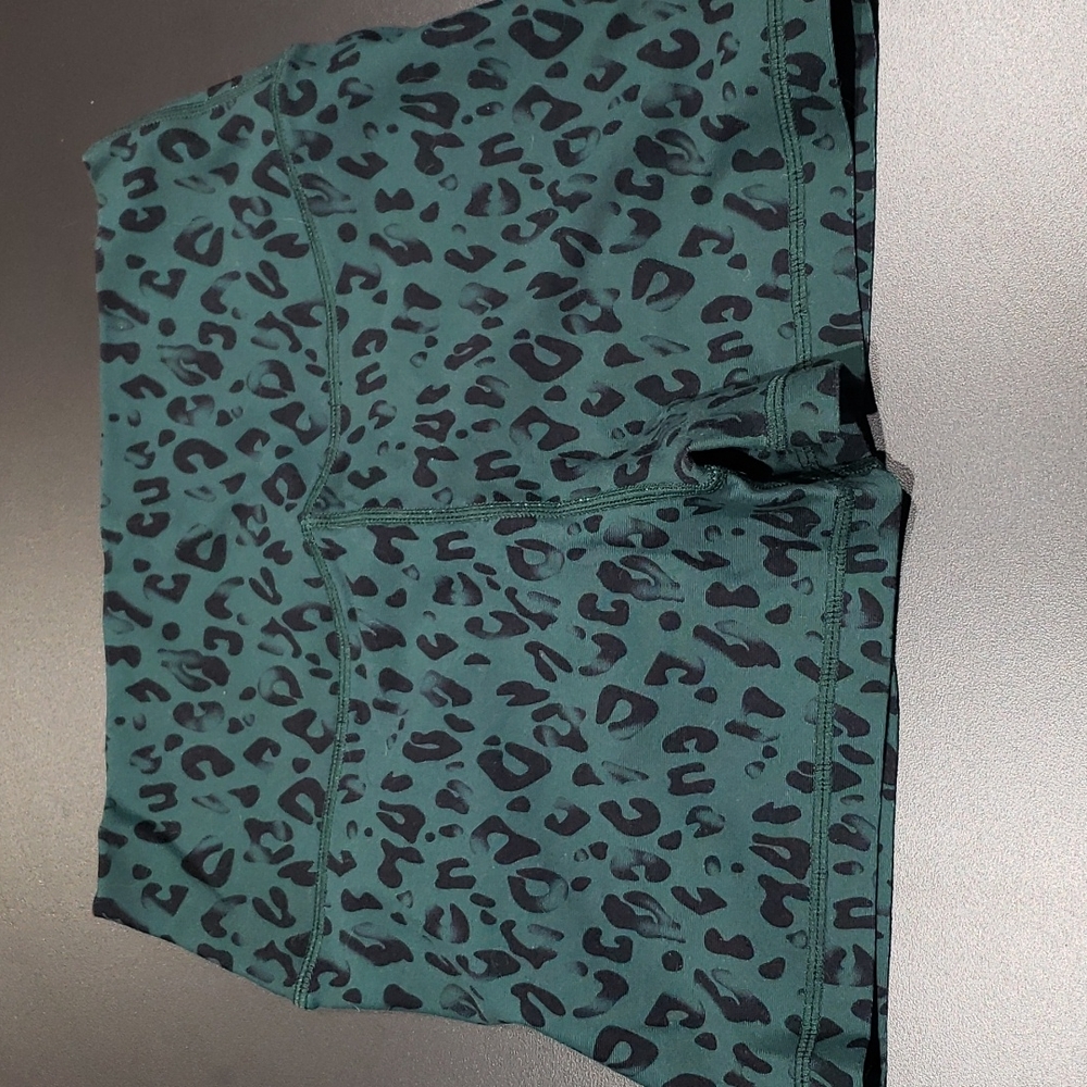 Muscle Nation green cheetah print  scrunch bum shorts size small